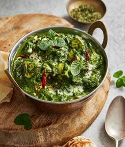 Saag Paneer Lahsoonwala